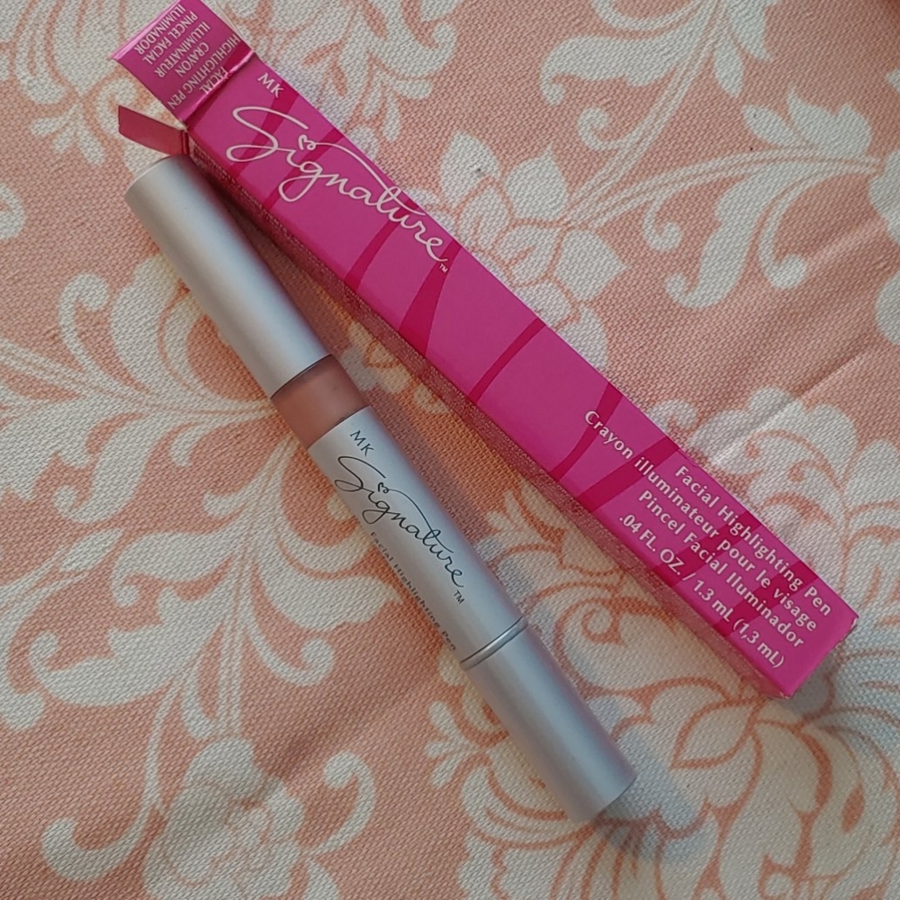 Mary Kay facial highlighting pen shade 1